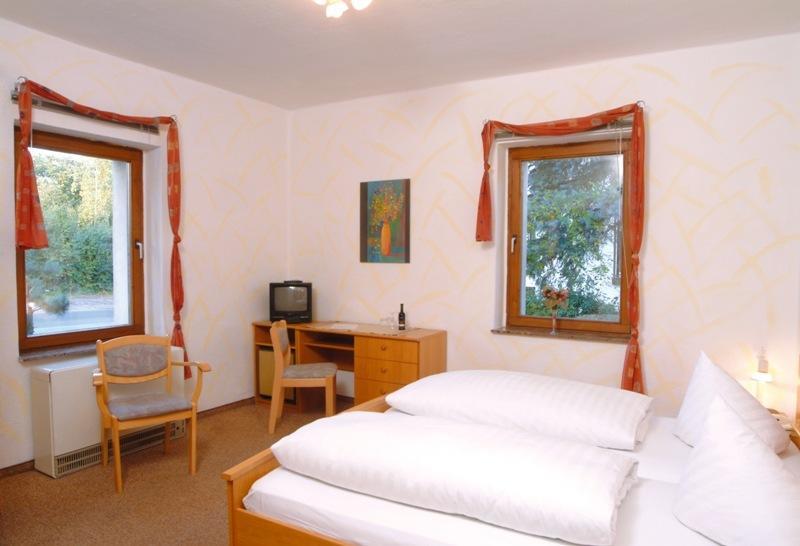 Dresdner Hoehe Dresde Habitación foto